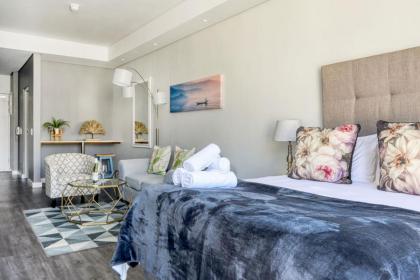 Backup-Power Mountain View Trendy Apartment - image 17