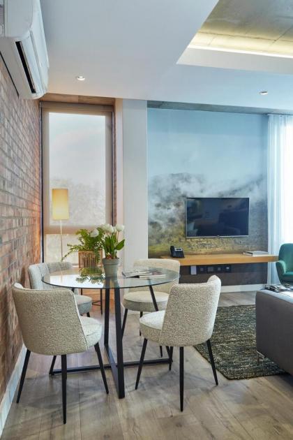 The Signature luxury apartment - image 22