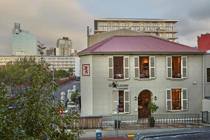 The Signature luxury apartment - image 23