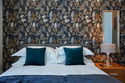 The Signature luxury apartment - image 24