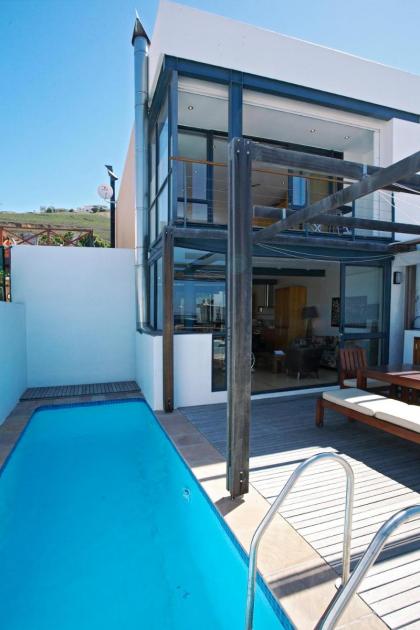 De Waterkant Great views with pool no loadshedding - image 29