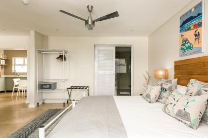 Beach Views -Camps Bay Village - image 24