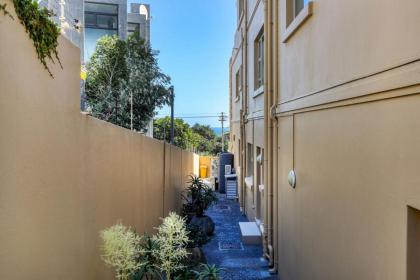 Backup-Powered Camps Bay Garden Apartment - image 21