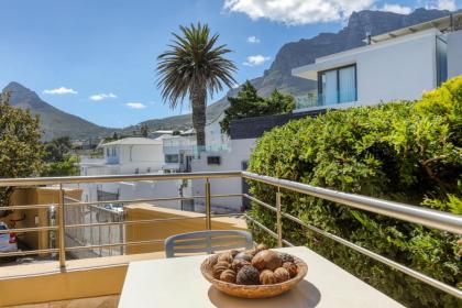 Backup-Powered Camps Bay Garden Apartment - image 26