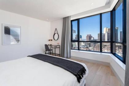 360 Views of Cape Town - Mandela Rhodes Penthouse - image 27