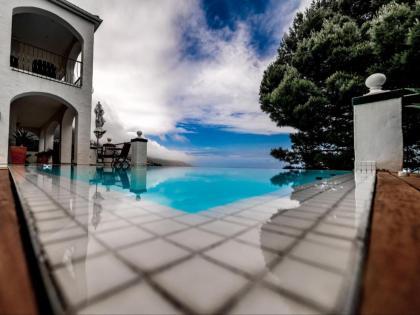 Villa Blue Dream - image 26