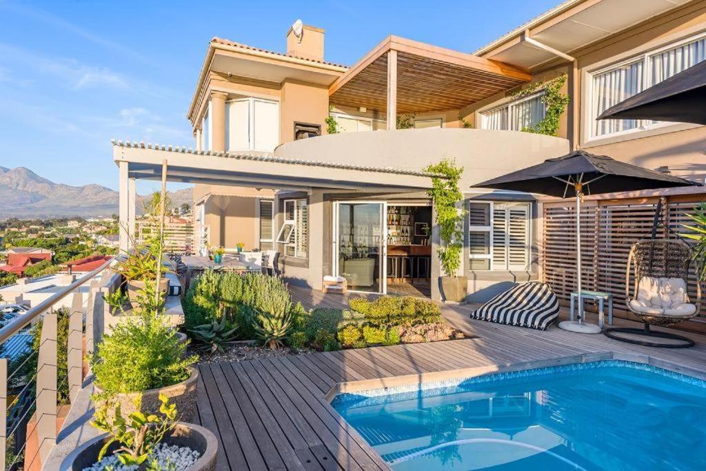Chocolate Box Boutique Hotel - main image