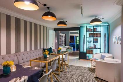 Chocolate Box Boutique Hotel - image 5