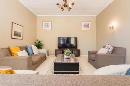 Tuscan Bliss Guest House - image 11