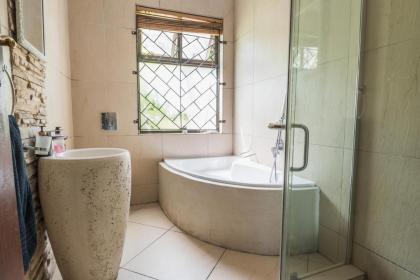 Tuscan Bliss Guest House - image 17