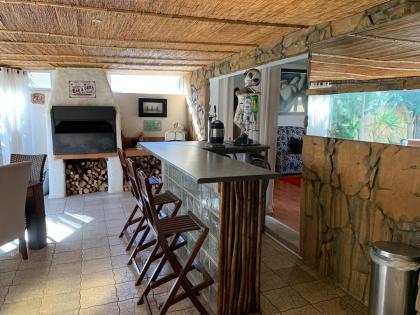 Large 5 Bedroom Villa close to blouberg beach - image 27