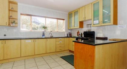 Hout Bay Gem - image 27