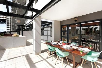 Knightsbridge Terrace - image 8