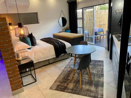 Rose’s Place - image 28