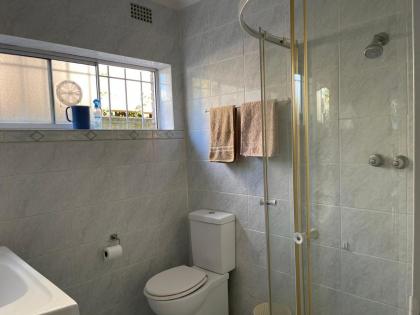 Silver Sunsets Self-Catering Apartments - image 23