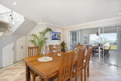 Villa Kyma by HostAgents - image 25