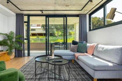 Vibrant Bo Kaap Apartment  Pool Deck with Views - image 21