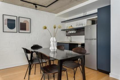 Vibrant Bo Kaap Apartment  Pool Deck with Views - image 27