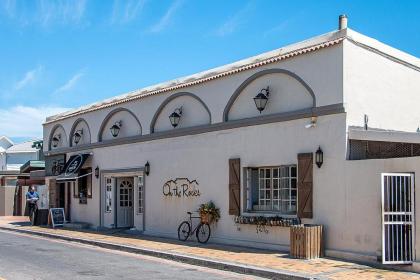 Bona View G36 by HostAgents - image 27