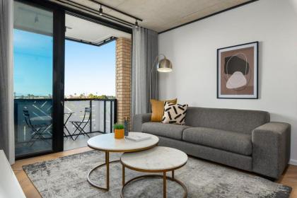 Brand New Luxe Apartment  Netflix  Fibre 