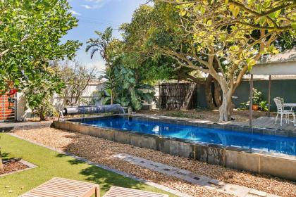 Hibiscus House - image 26