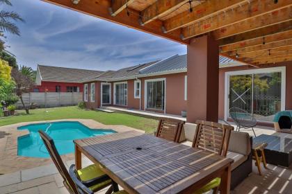 Fairview Crescent 03 by CTHA Cape Town 