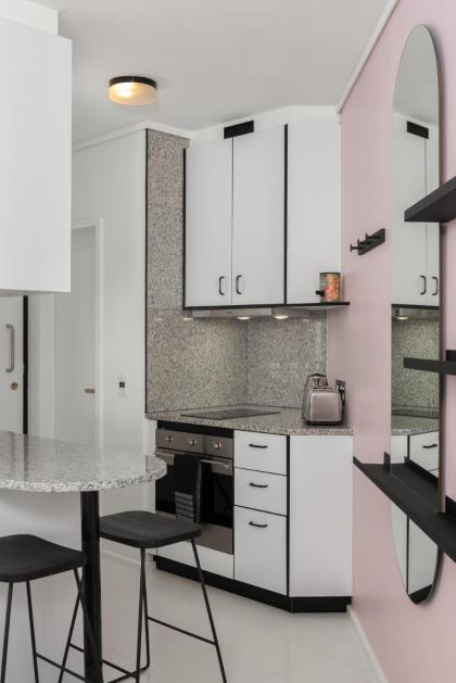 The Flamingo Apartments - image 21