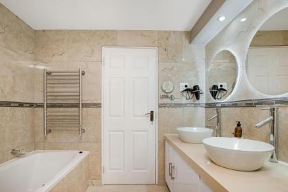Knightsbridge E906 - image 22