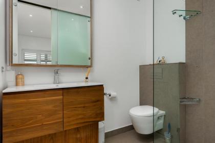 Seacliffe 307 - image 24
