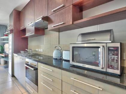 Icon Luxury Studio Apartment - image 18