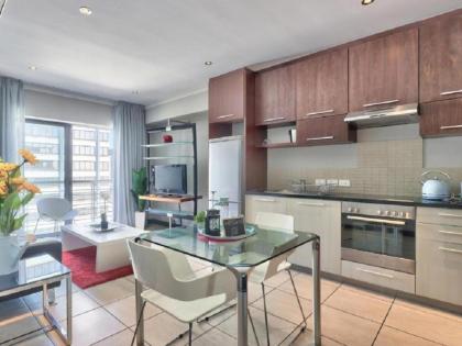 Icon Luxury Studio Apartment - image 5