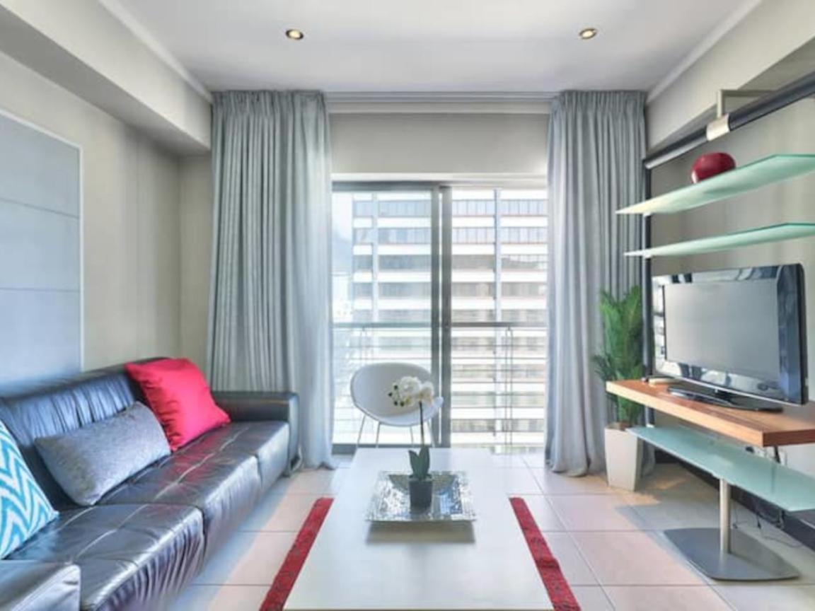 Icon Luxury Studio Apartment - image 7