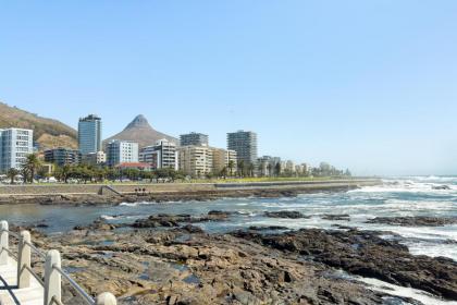 Gorgeous Bantry Bay Oasis - image 26