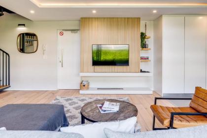 Bahati Executive Pad - image 26