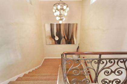Craiglea Newlands - Villa with Pool & Tennis Court - image 23