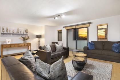 Knightsbridge E701 - image 15