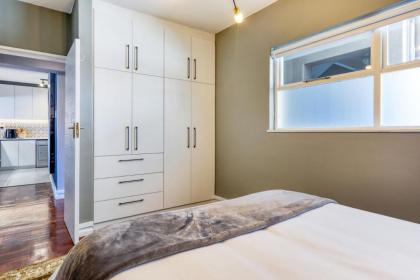 Backup Powered Luxury Central Promenade Apartment - image 21