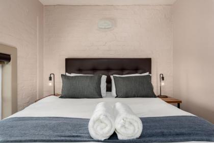 Harbour Terrace Luxury Apartments - image 25
