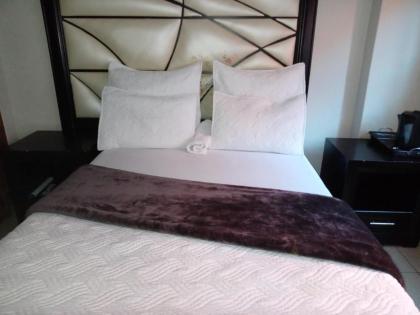 Essential Guest House Parow - image 22