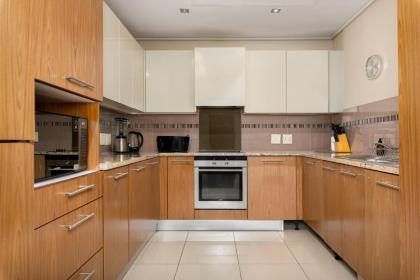 Cape Royale Apartments - image 25