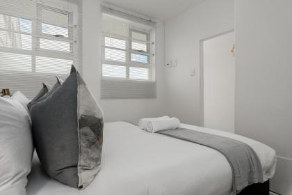 Mouille Grange 608 - image 10