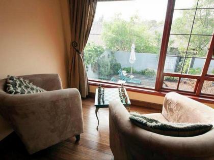 Harfield Guest Villa - image 25