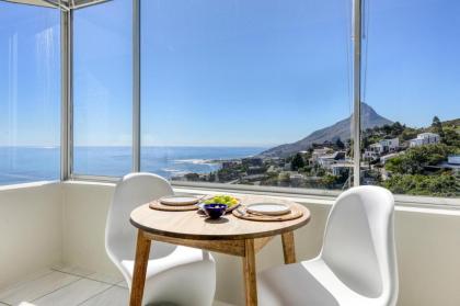 Callisto Camps Bay - Villa with Pool & Ocean Views - image 21