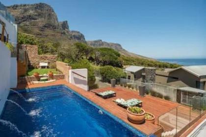 Camps Bay Blue Self-Catering Studios - image 23