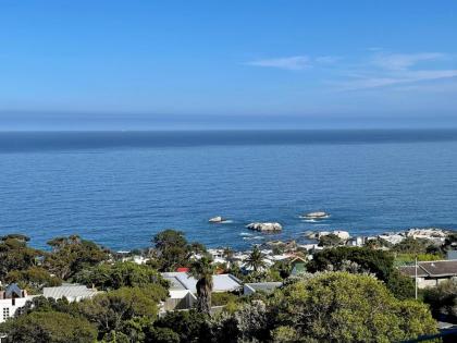 Camps Bay Blue Self-Catering Studios - image 24
