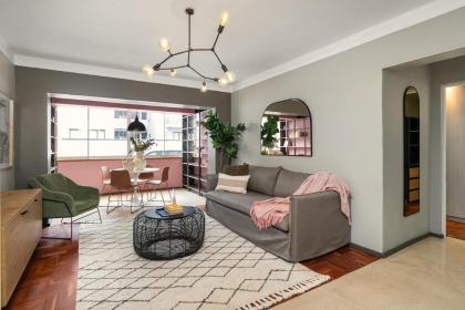 Shaftesbury Luxury Apartments - image 22