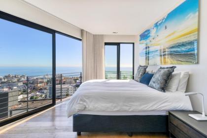 Alpha One Penthouse - Sea Point penthouse with rooftop pool and views - image 25