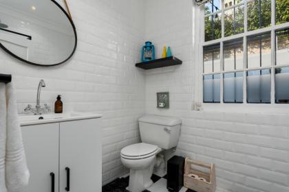 Torbay 31 - image 29