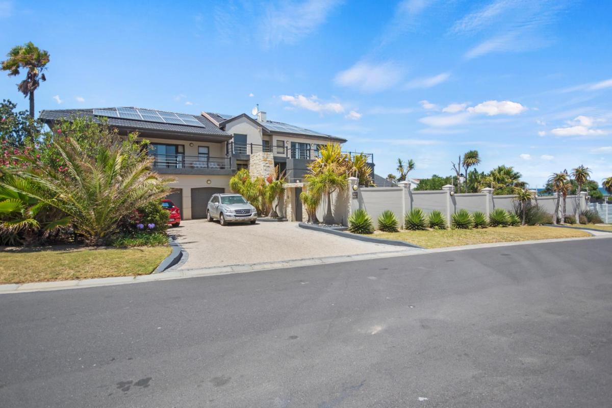 Villa on the Ocean - main image