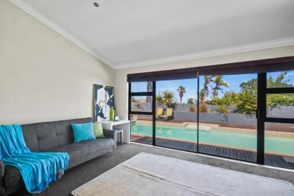 Villa on the Ocean - image 17
